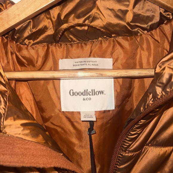 Goodfellow & Co.
Men’s PufferJacket XL 
Burnt Orange - Picture 3 of 3